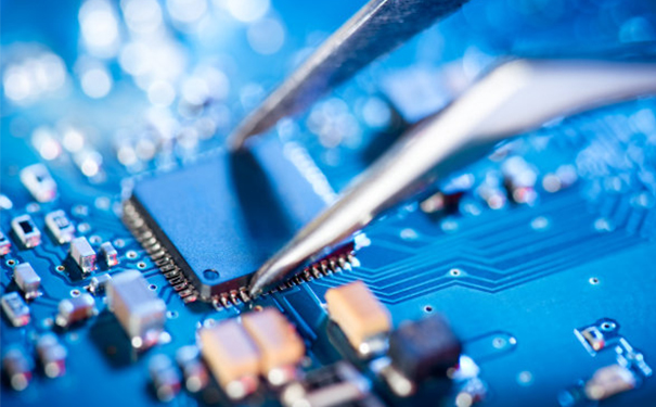 無鉛焊接用的焊料應(yīng)具備哪些條件？